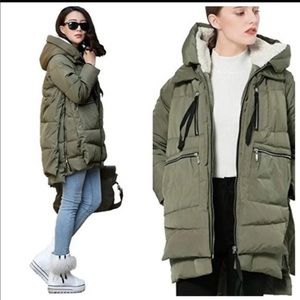The Amazon Coat!! Orolay down parka size S